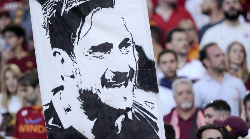 TOTTI 25 ADDIO AL CALCIO GIOCATO