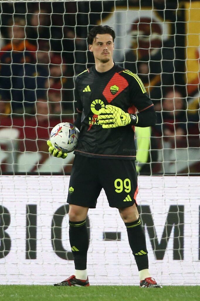 2025-04-06 ROMA-JUVENTUS gol svilar